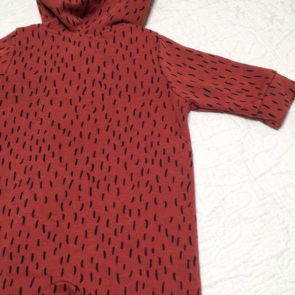 0-3m (5/$20) Sweatshirt Fleece Fox Romper by Old Navy - Picture 13 of 14